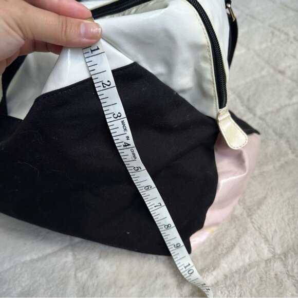 Victoria's Secret | Black & White Duffle Gym Bag Weekender Tote | One Size - Picture 15 of 16